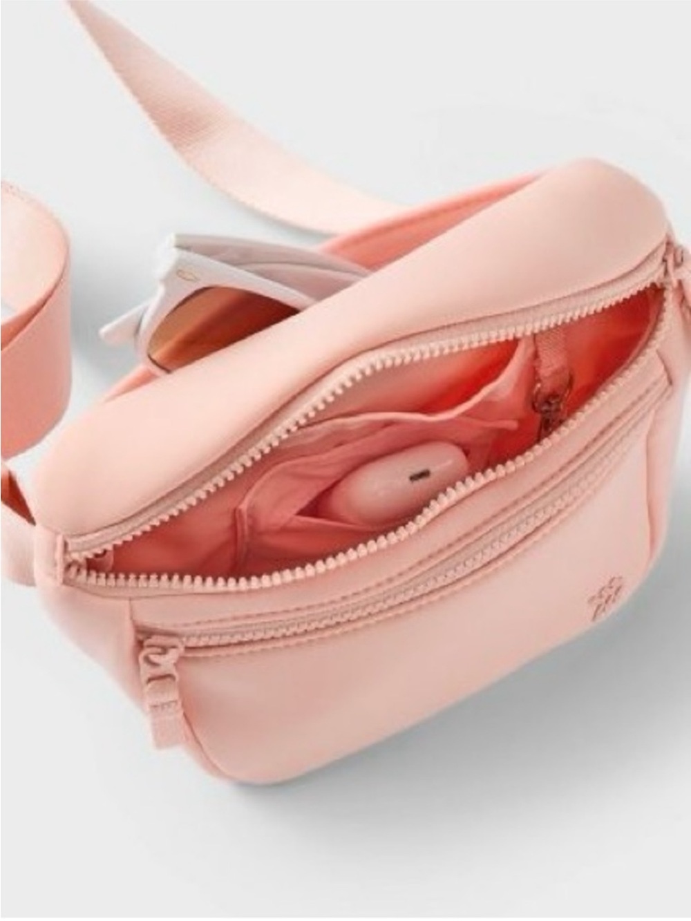 All In Motion Belt Bag - Picture 3 of 9